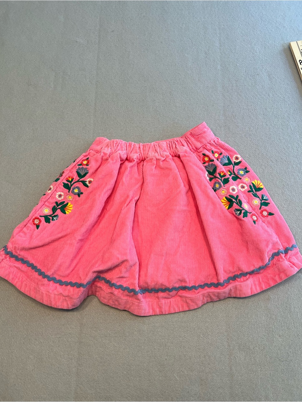 Mini Boden Girls Pink Corduroy Floral Embroidered A-Line Skirt Elastic Waist 4/5